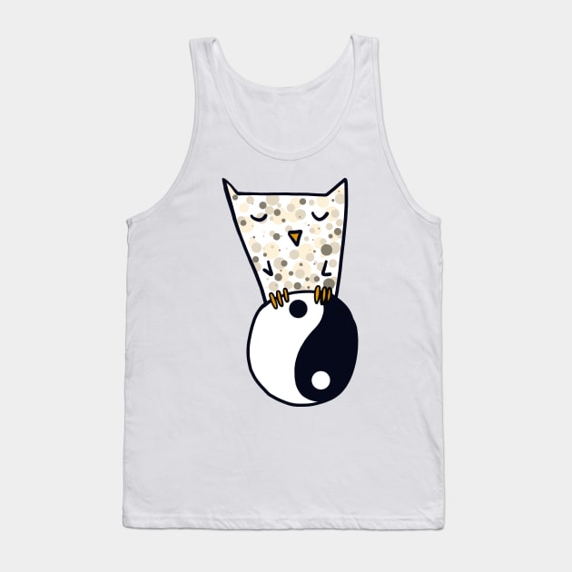 Yin and yang sign with owl Tank Top by ThomaeArt